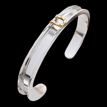 Load image into Gallery viewer, Custom Horsehair Sterling Silver Cuff | 14K Yellow Gold Horseshoe Accent